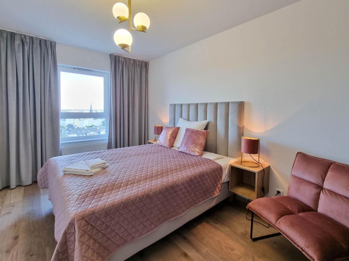 Visit Baltic - Sun Towers -2 Sypialnie - Parking Inklusive Apartment Swinoujscie Exterior photo